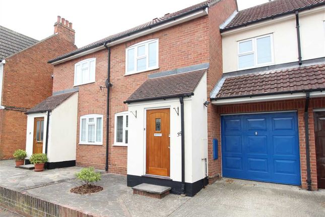 Thumbnail Terraced house for sale in Oakleigh Park Drive, Leigh-On-Sea