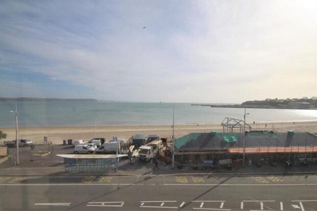 Flat to rent in The Esplanade, Weymouth