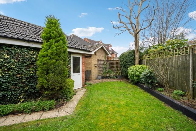 Link-detached house for sale in Youens Drive, Thame