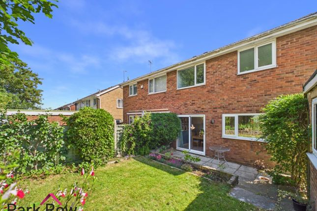 64, Park Avenue, Leeds photo 4