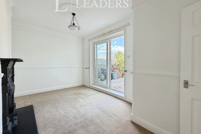 113, Kimbolton Road, Hampshire photo 4