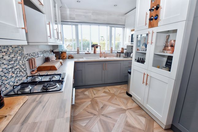 10, Avon Grove, Market Drayton photo 4