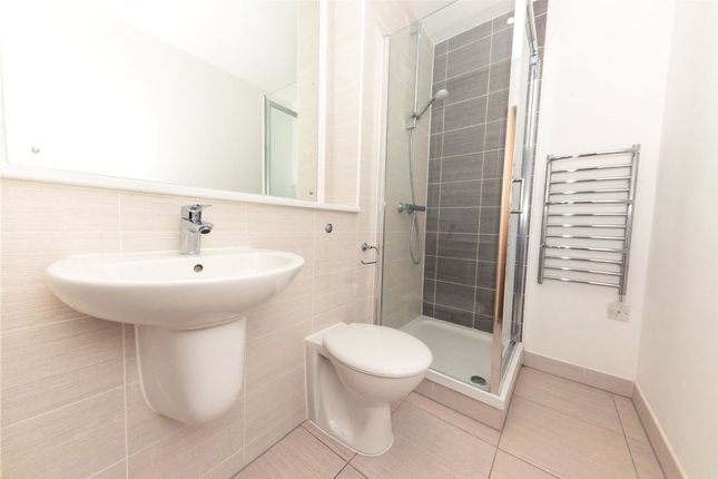 Flat 302, Eastbank Tower, Manchester photo 4