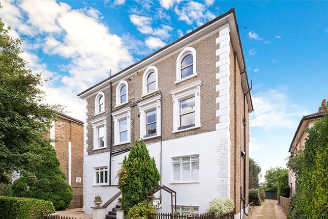 Kt6 Postcode St. Leonards Road, Surbiton KT6, 2 bedroom flat for sale - 67645322 ...