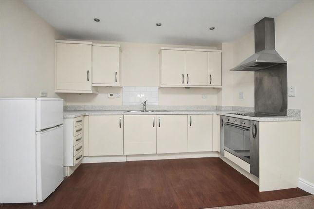19, Kesteven Way, Corby photo 4