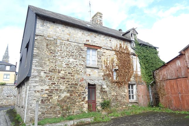 Thumbnail Cottage for sale in Barenton, Basse-Normandie, 50720, France