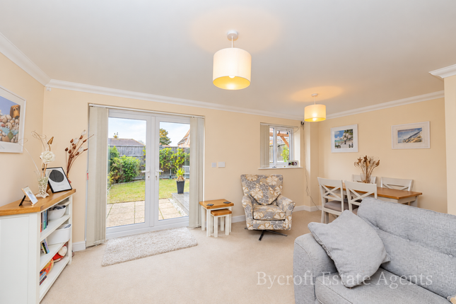 Mayflower Way, Great Yarmouth photo 2