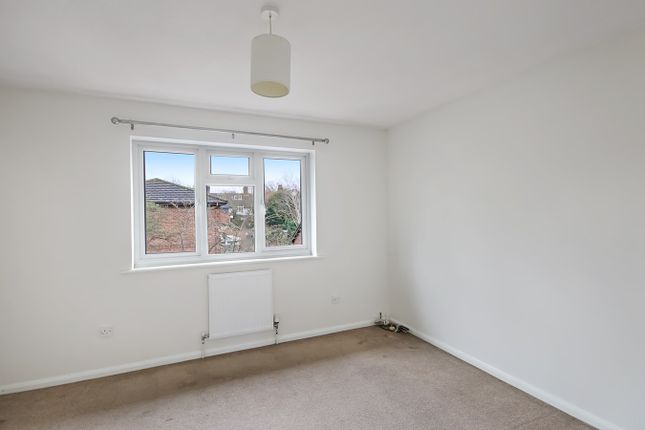 End terrace house for sale in Pavilion Way, East Grinstead