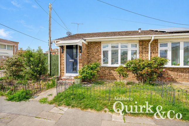 1-bed house on 61, Holbek Road, Canvey Island, £220,000