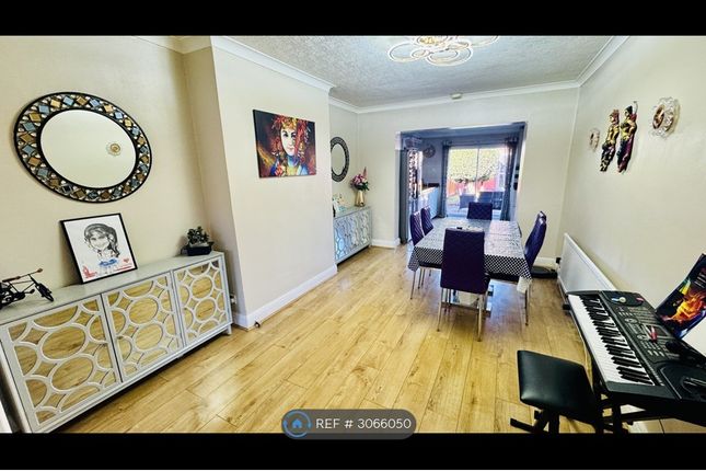 Malvern Avenue, Harrow photo 3