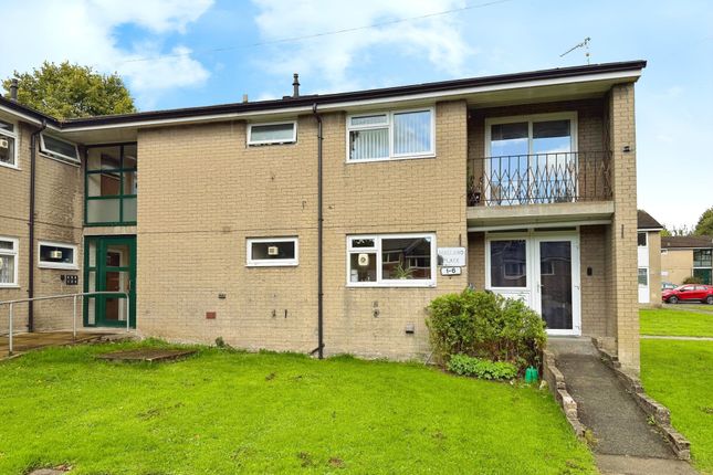 4 Mallard Place, Accrington photo 2