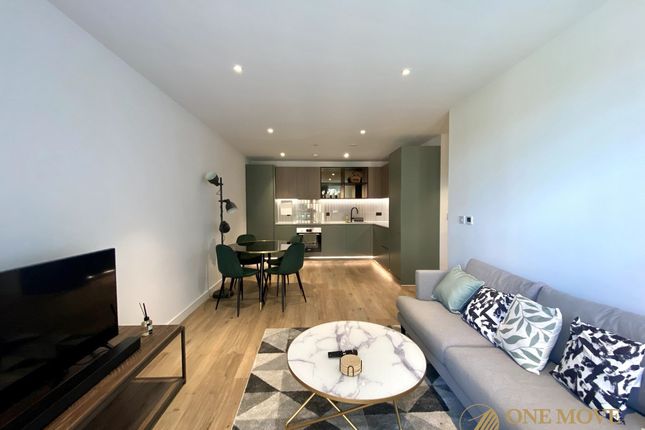 Flat for sale in Cedrus Avenue, G-Qh321