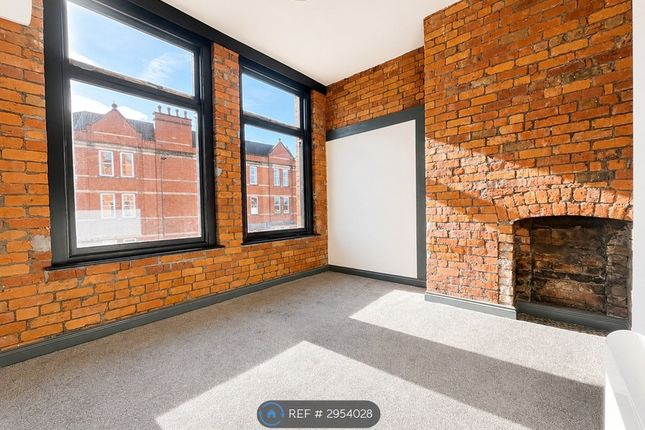 Apartment, Twist Lane, Leigh photo 5