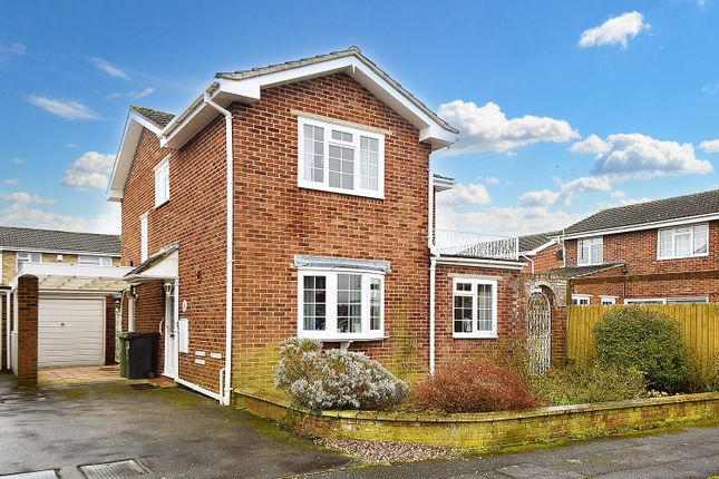 Thumbnail Detached house for sale in Hamworthy Road, Swindon