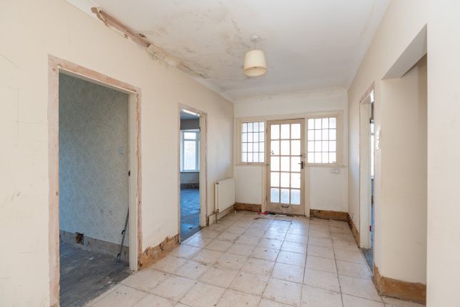 1, Tytton Lane East, Boston photo 4