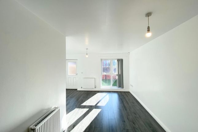 3, Cromwell Row, Warrington Street, Birkenhead photo 3