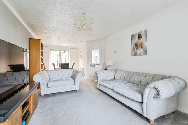 25, Nuthatch Close, Hartlepool photo 4