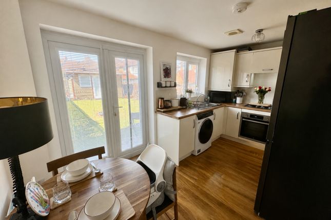 20, Luke Terrace, Durham photo 4