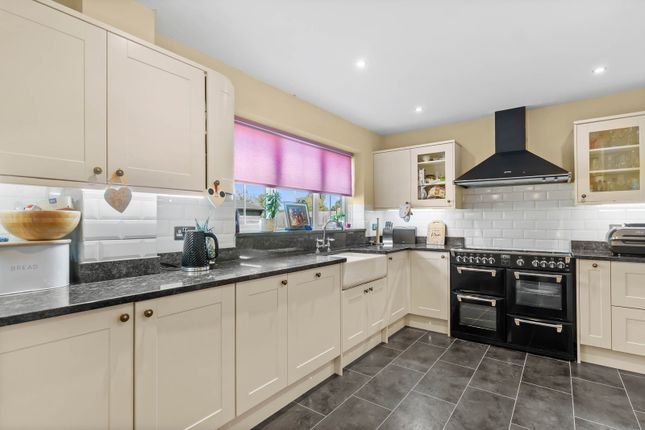 1, Ashfurlong Drive, Pershore photo 4