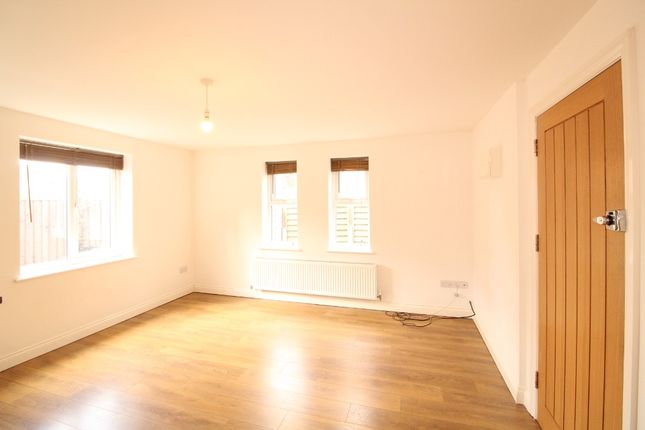 Flat to rent in Belmont Road, Hereford