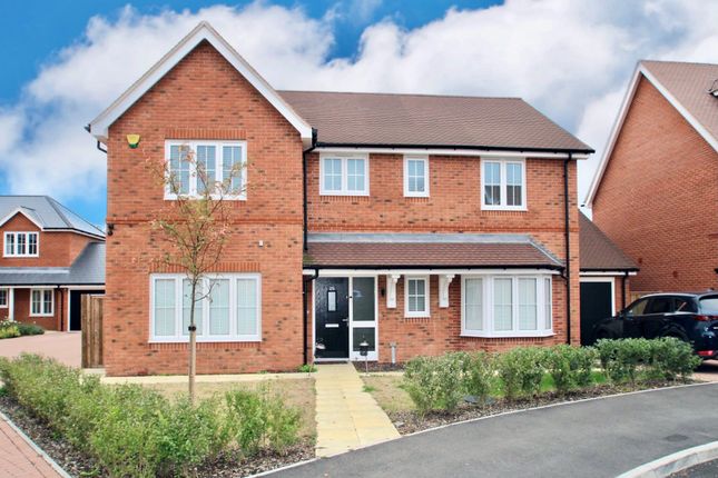 Thumbnail Detached house for sale in Hammond Street, Aston Clinton, Aylesbury