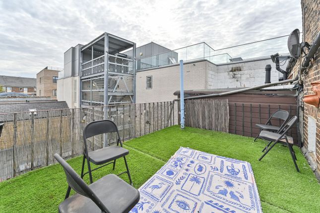 Bedford Road, Clapham North photo 4