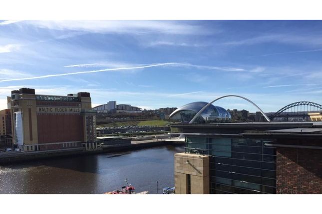 Thumbnail Flat for sale in 118 Quayside, Newcastle Upon Tyne