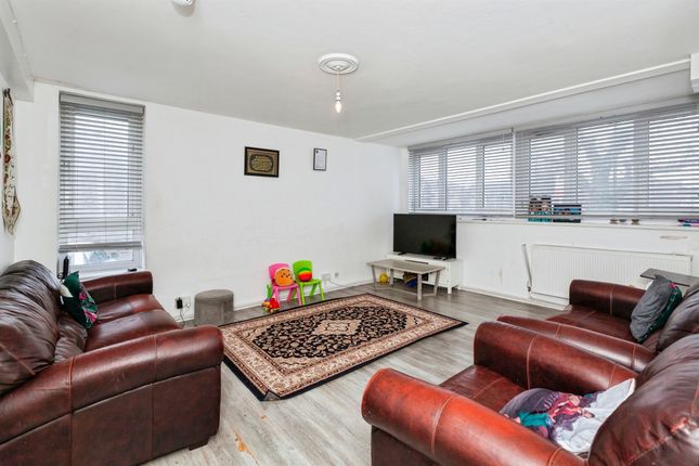 2, Poplar Houses, High Street, SLOUGH photo 2