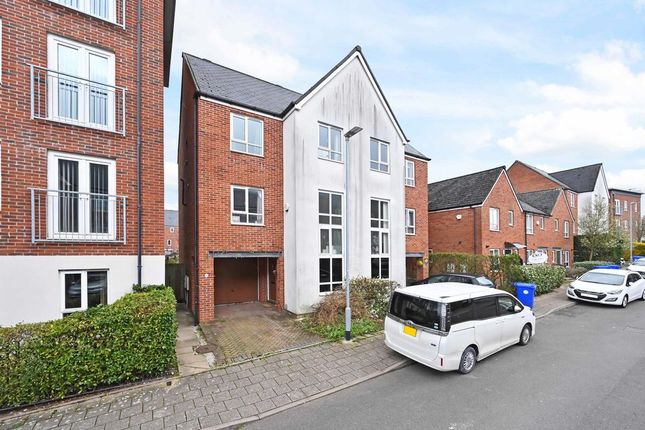 14, Sytchmill Way, Stoke-On-Trent photo 2