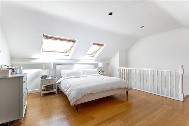 Flat for sale in Handforth Road, London