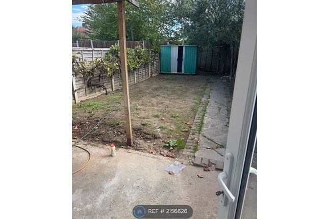 Babington Road, Dagenham photo 5