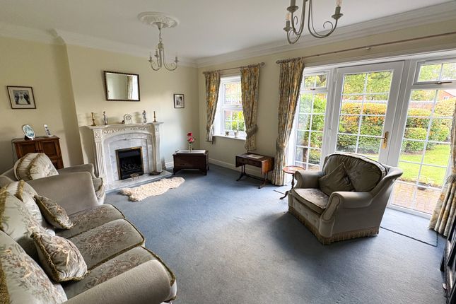 4, Sparrowhawk Way, Telford photo 3