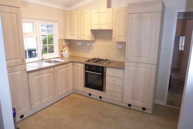 39, Dengrove Park, Shalloak Road, Broad Oak, Canterbury photo 2