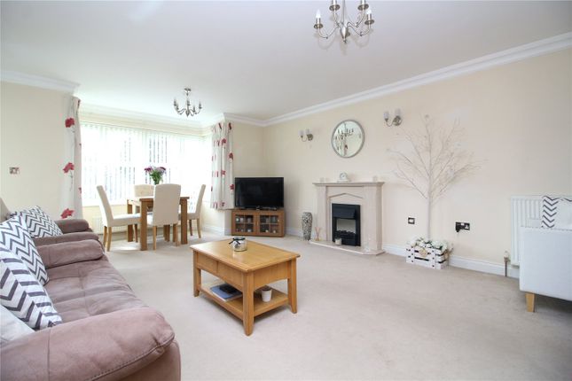 Flat for sale in Cheridah Court, Spencer Road, New Milton, Hampshire