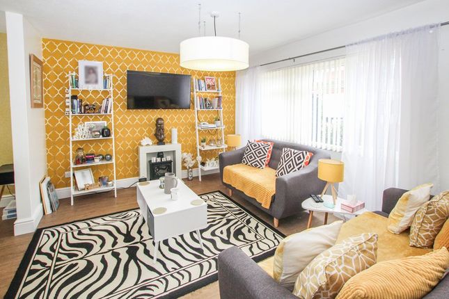 95 Lucerne Drive, Whitstable photo 2