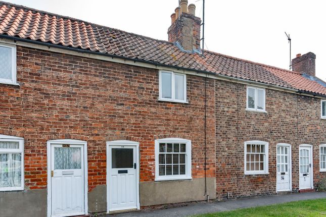 Thumbnail Terraced house for sale in Fishtoft Road, Boston