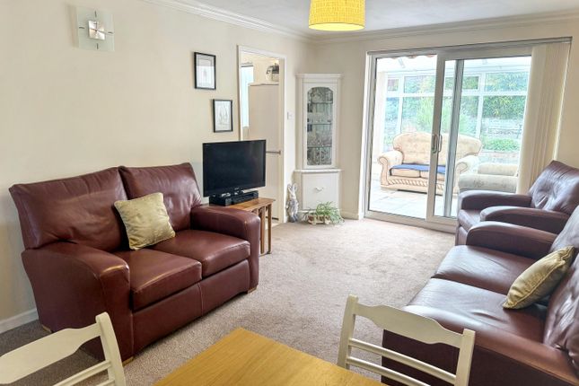 6, Heather Bank, Fernhill Lane, Oswestry photo 2