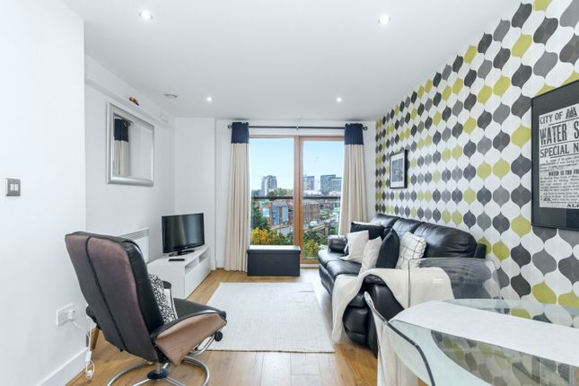 144 Magellan house, Armouries Way, Leeds photo 2