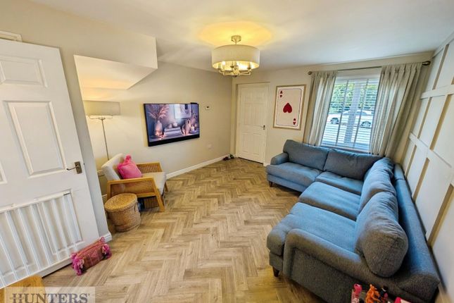 23, Whitehouse Court, Easington Village photo 4