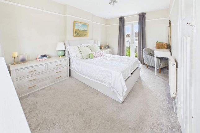 14, Westbourne Road, Cardiff photo 4