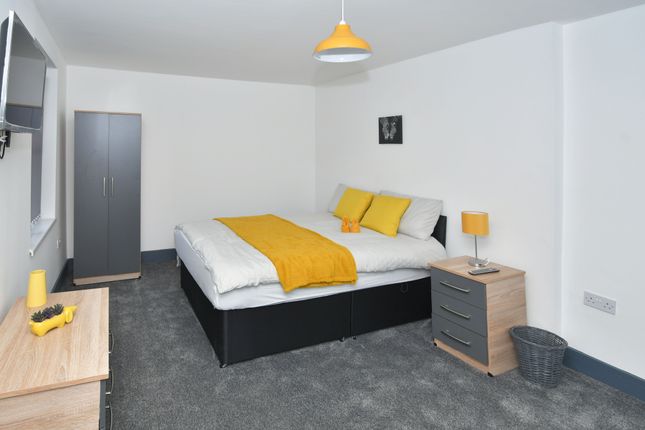 Shared accommodation to rent in 24 Brunswick Place, Stoke-On-Trent