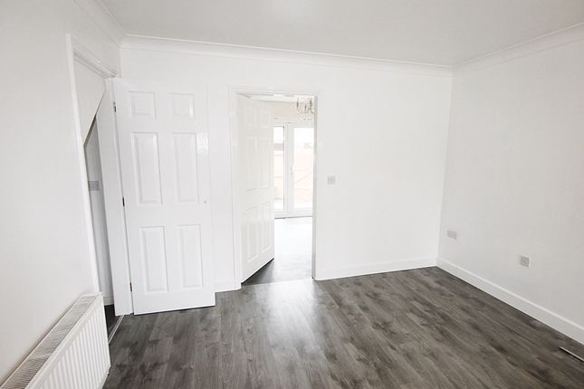 Town house to rent in Stockdale Drive, Great Sankey