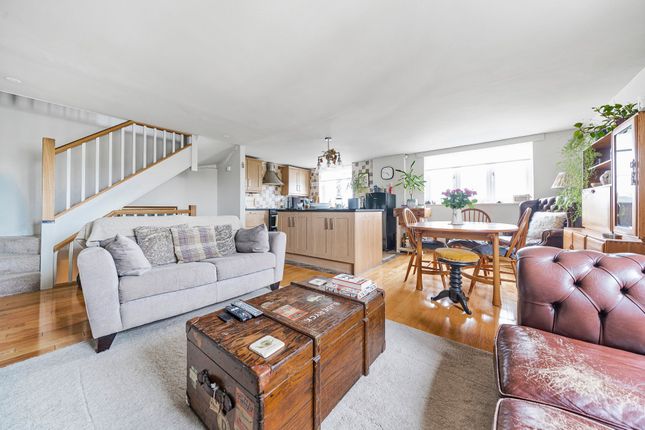End terrace house for sale in Canterbury Road, Faversham