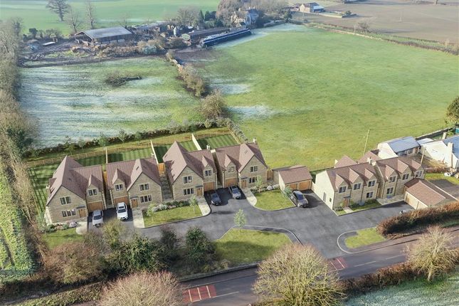 Martins Yard, Plot 3, Silver Street, Gastard photo 3