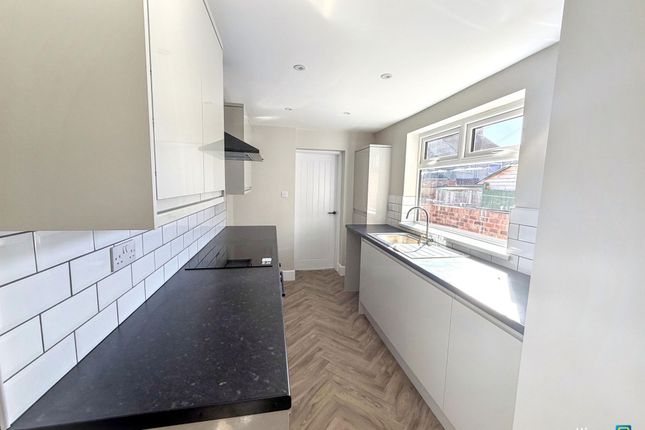 32, Hawthorn Road, Ashington photo 2