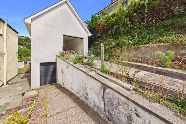 Studio parking on 1a,, Broad Park Avenue, Ilfracombe, £125,000