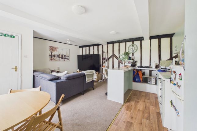 Eden End,6, Feathers Hill, Bishop's Stortford photo 3