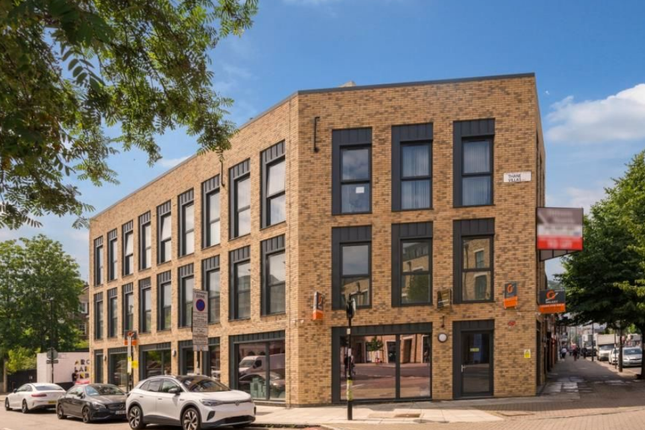 Office to let in Seven Sisters, Finsbury Park