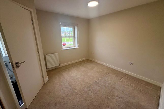 33A,, Norfolk Avenue, West Yorkshire photo 5