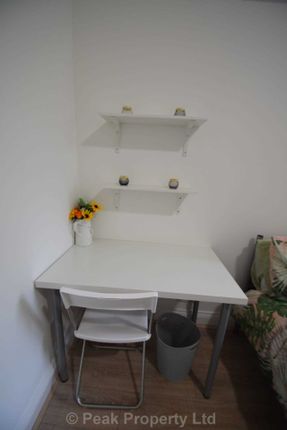 Room 2, Windermere Road, Southend On Sea photo 2
